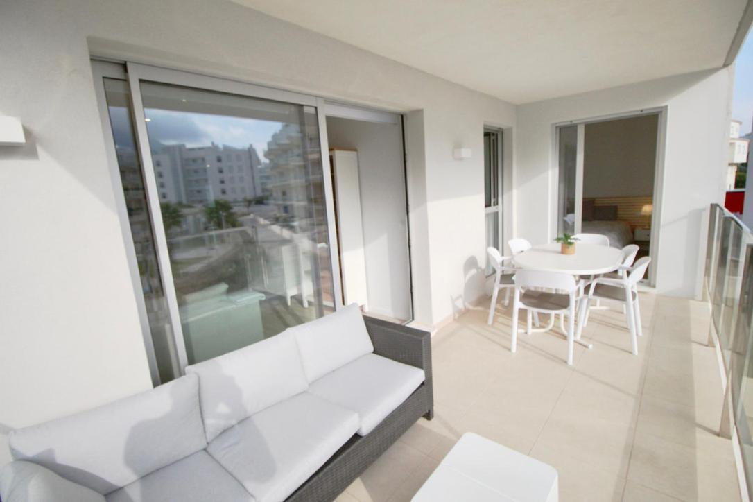Marina Real 83 By Homeprive Denia Exterior photo