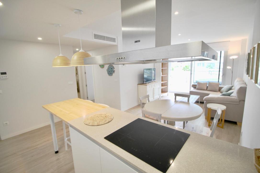 Marina Real 83 By Homeprive Denia Exterior photo