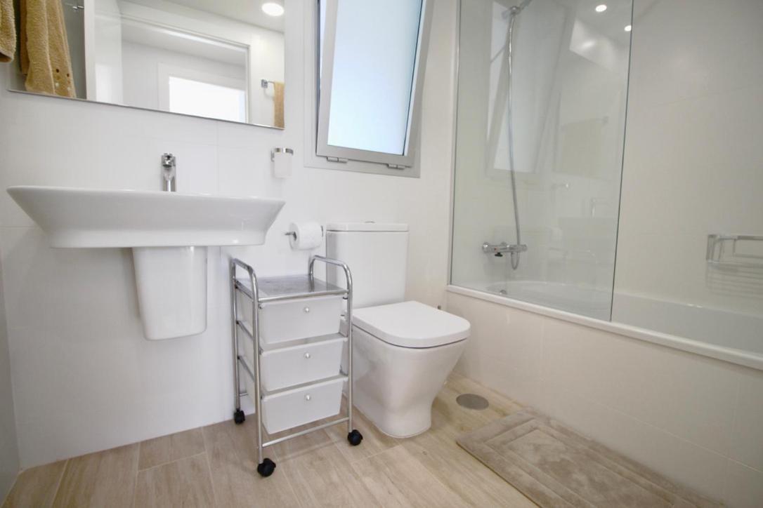Marina Real 83 By Homeprive Denia Exterior photo